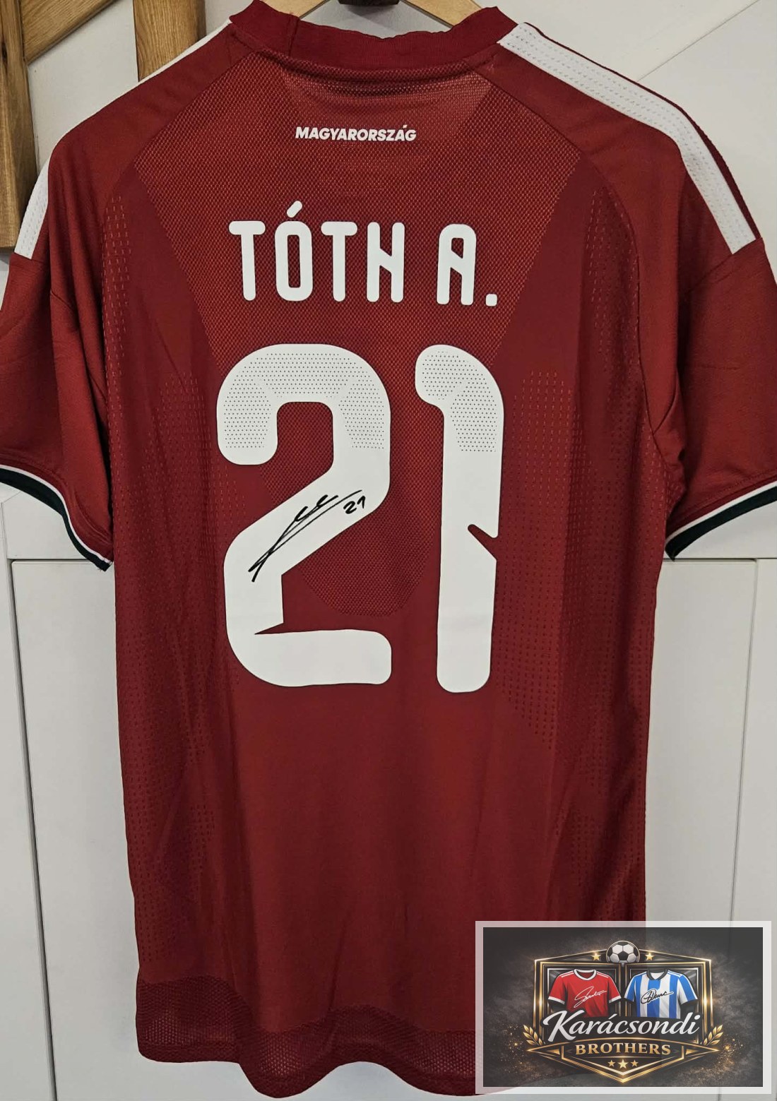 TÓTH ALEX