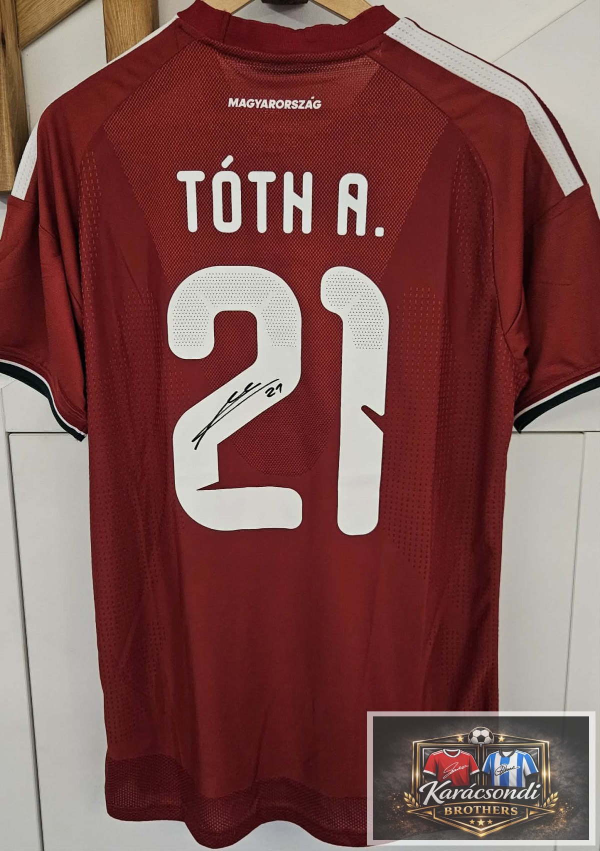 TÓTH ALEX